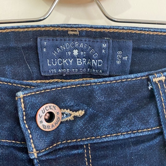 Lucky brand blue skinny jeans - Picture 3 of 5